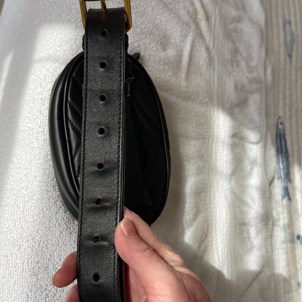 Gucci GG Marmont Belt Bag Black Matelasse' Chevron Leather - Picture 6 of 9